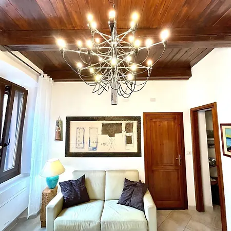 Itadhome - Hidden Window