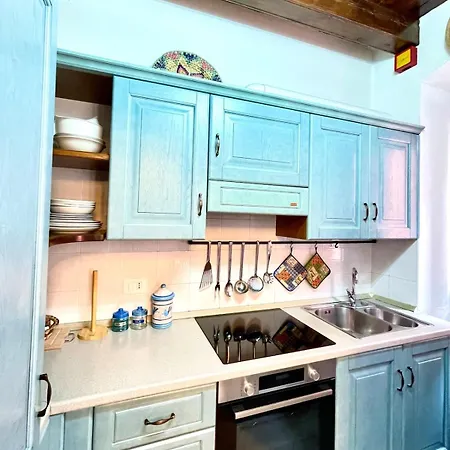 Itadhome - Hidden Window * Alghero