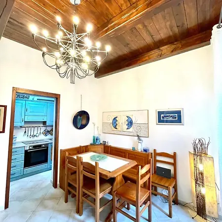 Apartment Itadhome - Hidden Window