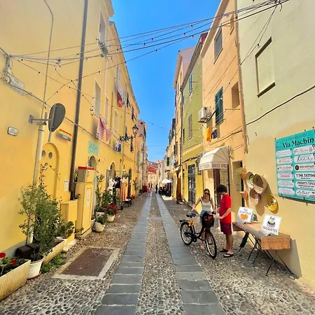 Itadhome - Hidden Window